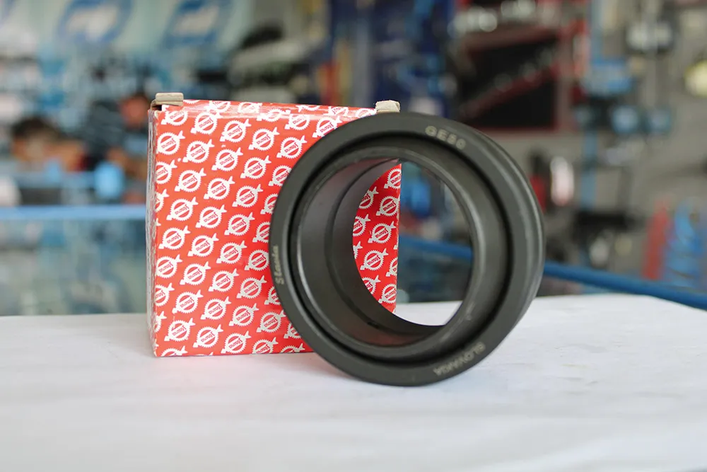 GE 50 cuplă sferică SLAVIA