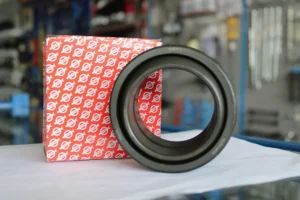 GE 60 cuplă sferică SLAVIA