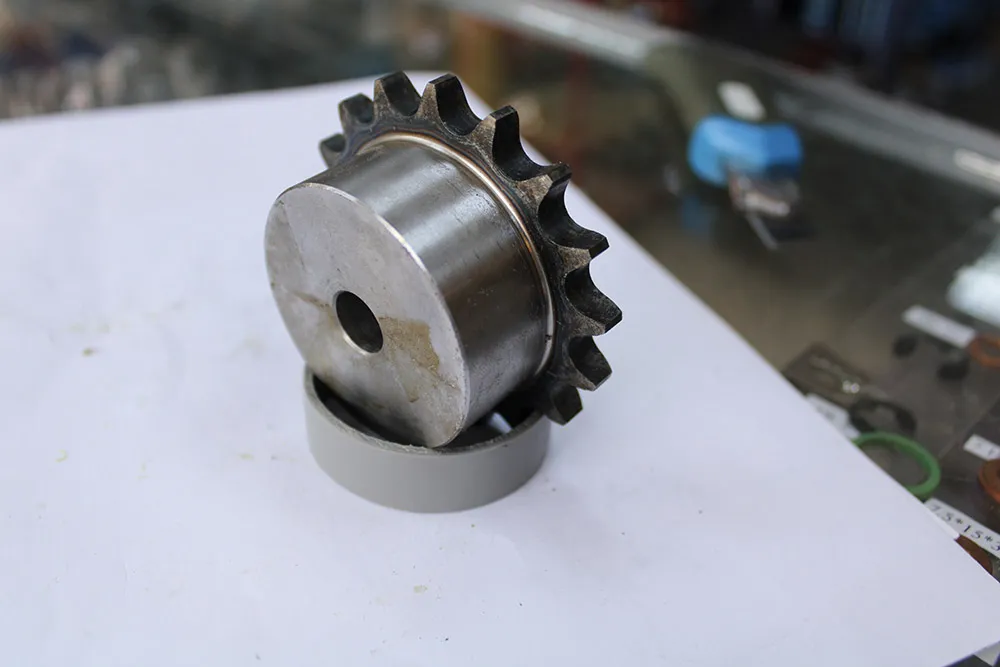 ROATĂ Lanț 08B-1 Z-17 RETEZY