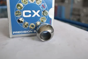 SA16 BW articulație sferică CX22