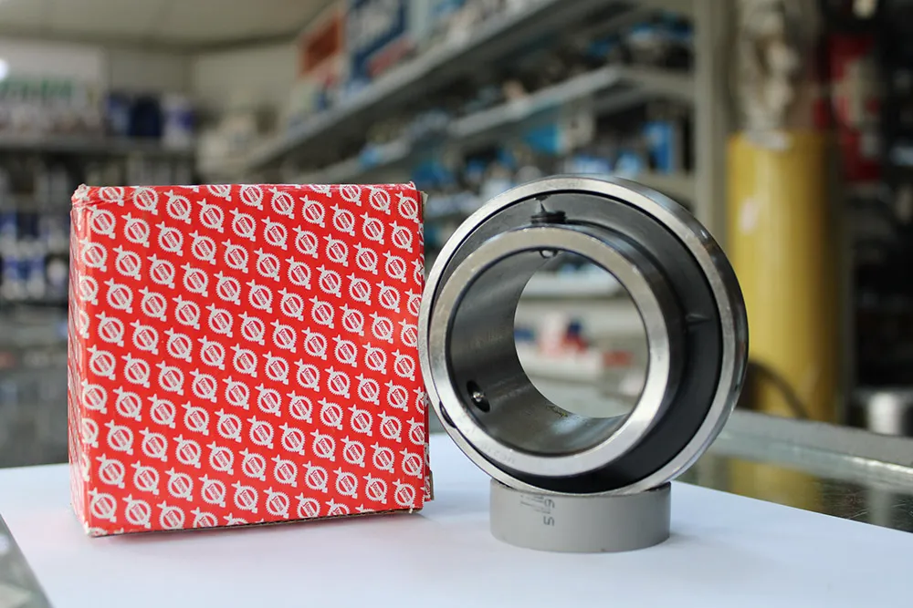 UC 210 rulment SLAVIA